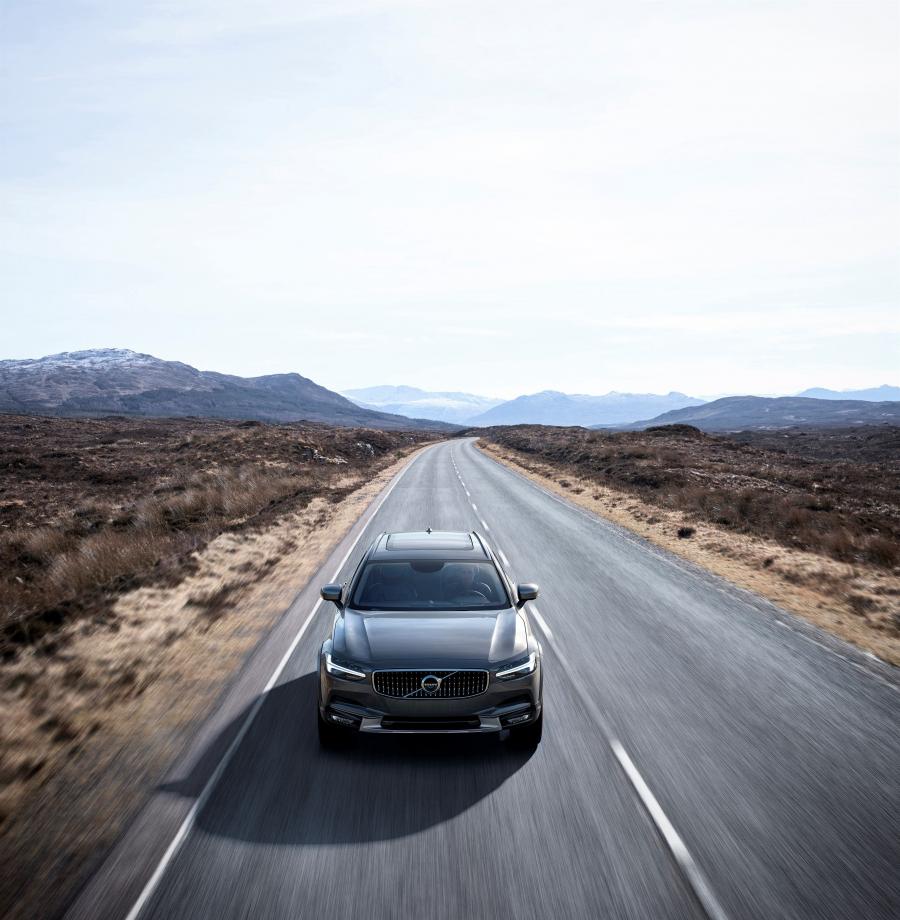  Volvo V90 T6 Cross Country 2016 года  (фото 73 из 104)